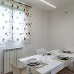 Apartment Ca' Graziosi Cuori *